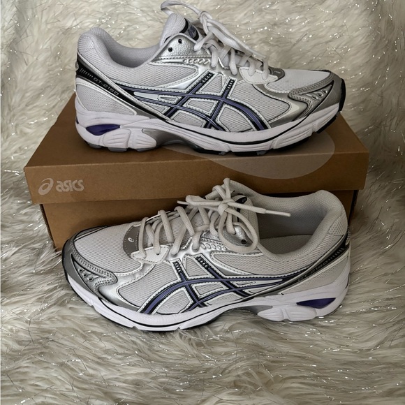 Asics Other - ASICS GT-2160 White/Space Lavender Sneakers Size Men’s 7.5 / Women’s 9
